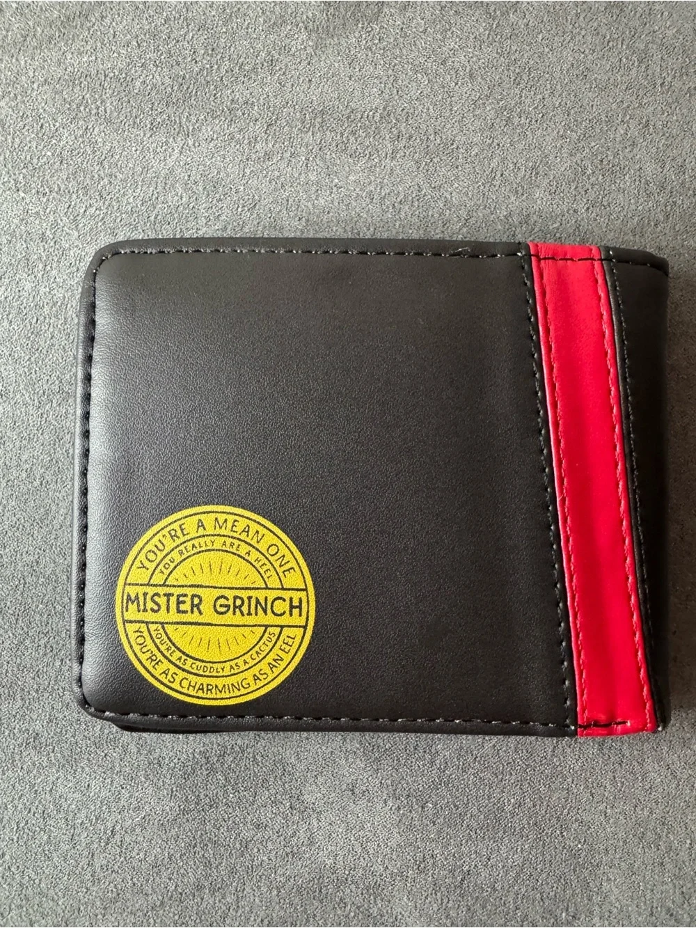 Bioworld Dr. Seuss The Grinch Black Red Bifold Wallet ID Window Card Holder
